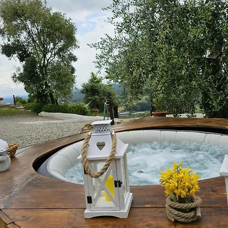 Panoramic In The Lucca Hills Vakantiehuis *